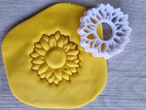 Sunflower Embosser Cookie Cutter